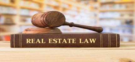 real estate lawyer in canada